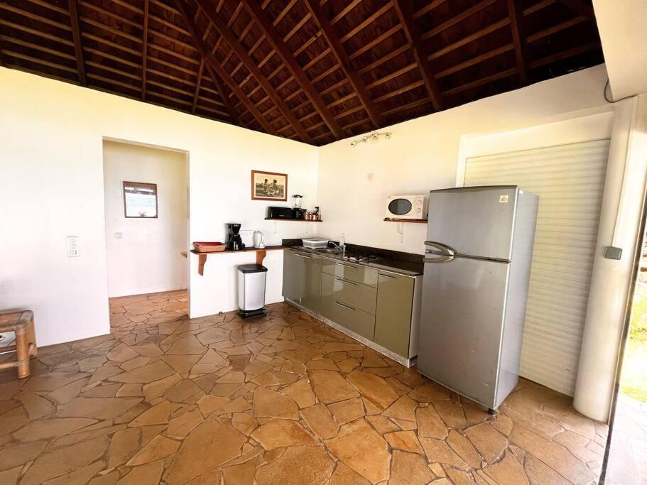 Fare Raimanu - 1 Chambre-Ac-Parking-Wifi Villa Haapiti Luaran gambar