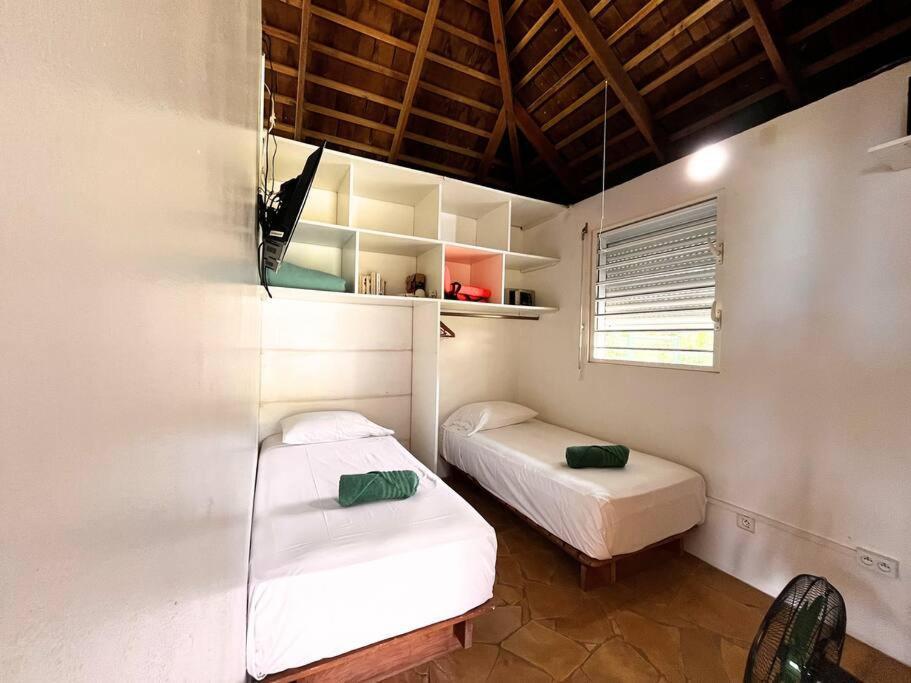 Fare Raimanu - 1 Chambre-Ac-Parking-Wifi Villa Haapiti Luaran gambar